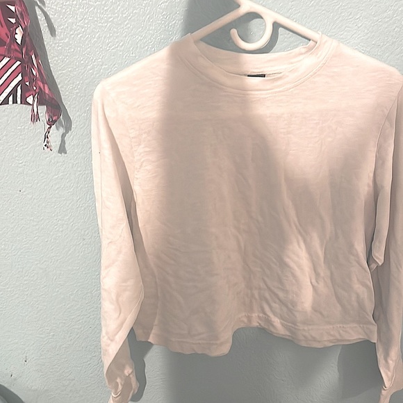wild fable Tops - Cropped White Long Sleeve